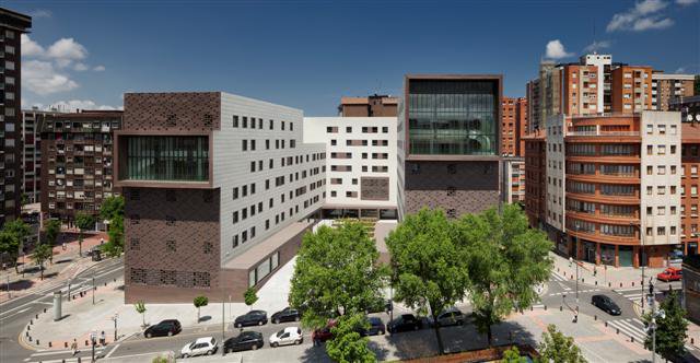 Centro BBK "Reina de la paz" de Sarriko